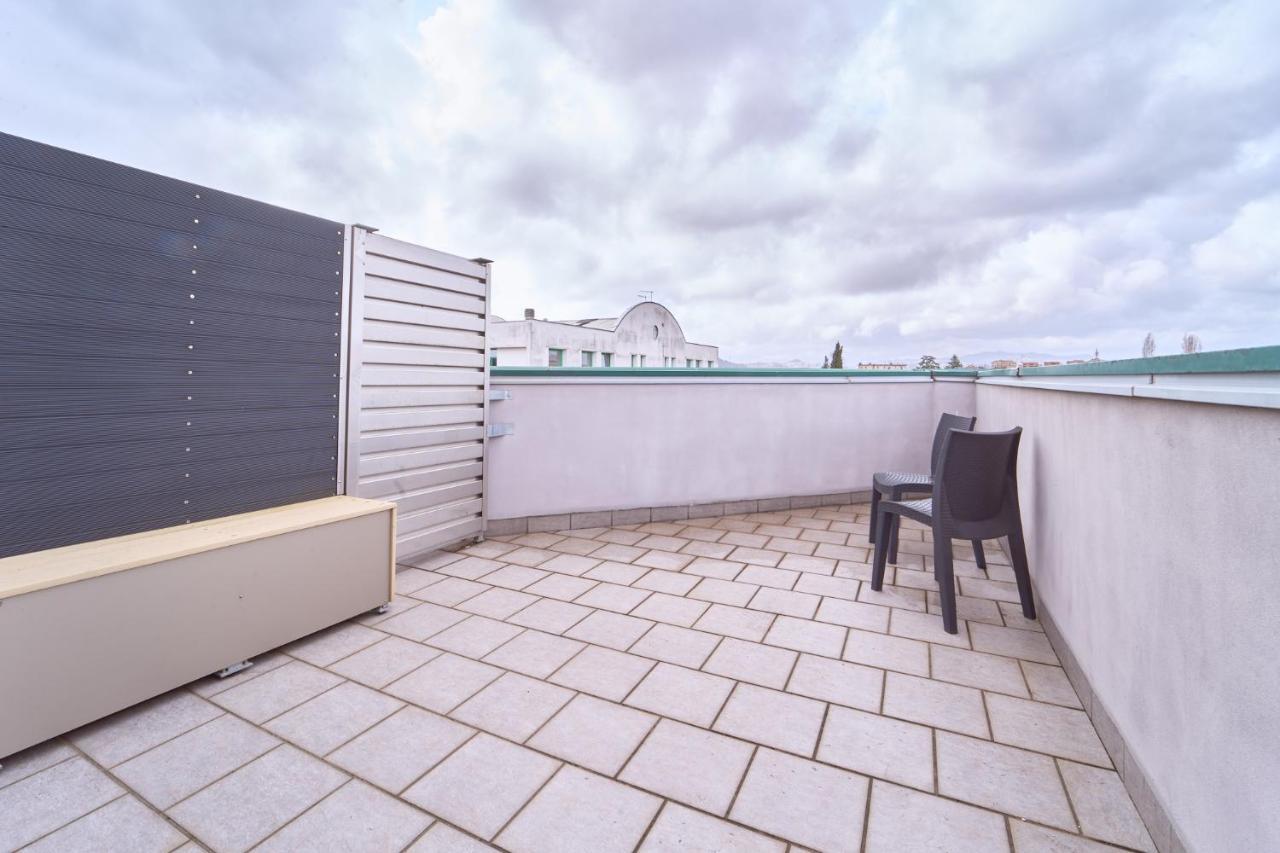 סרזאנה Firmafede Guest House מראה חיצוני תמונה